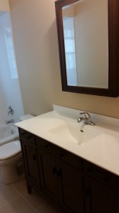 Clean looking bathroom