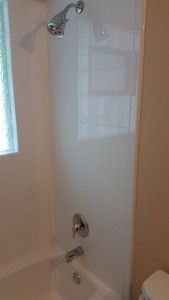 Clean looking bathroom