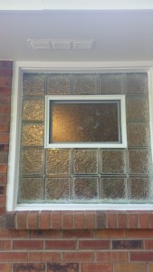 Clean looking bathroom